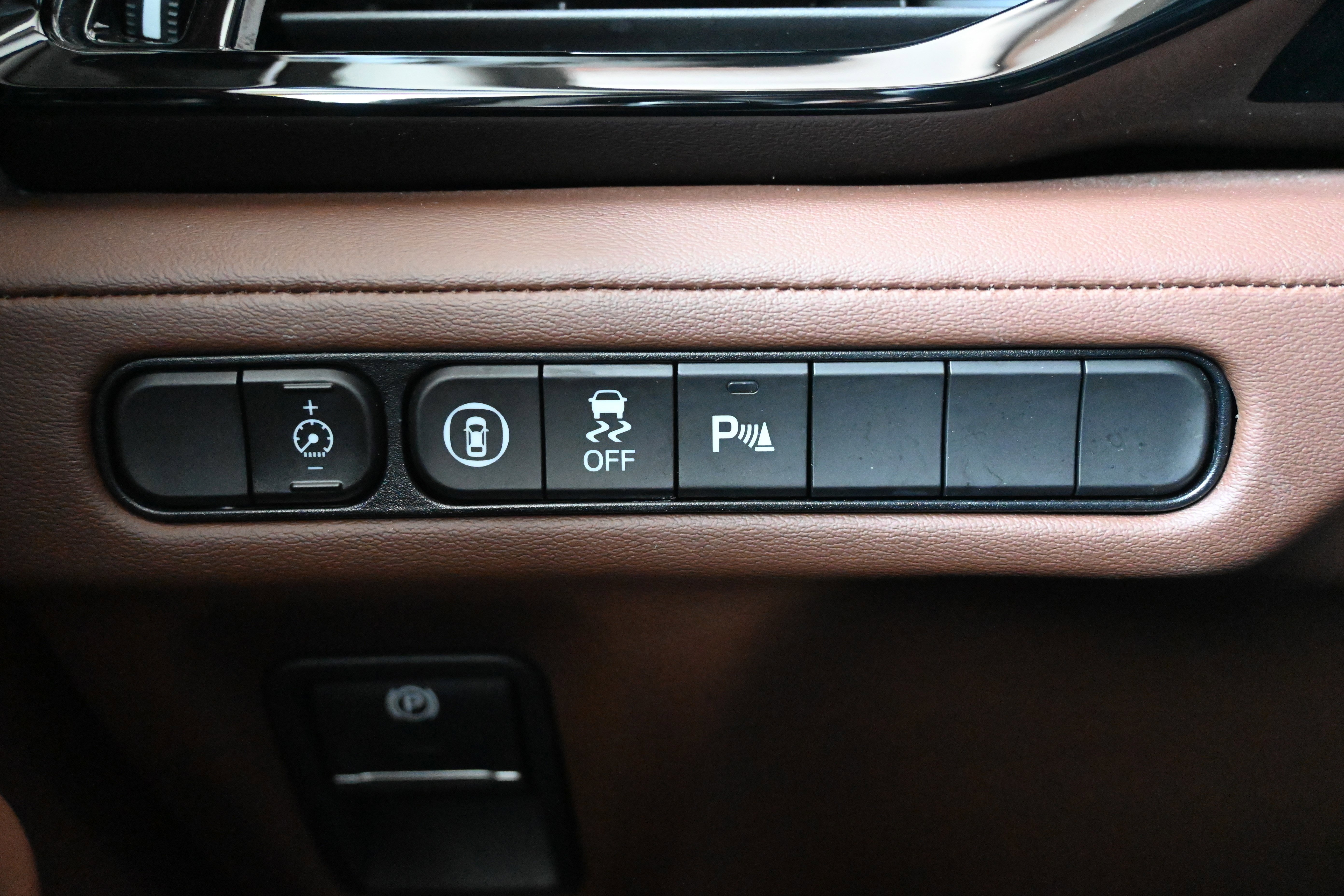 Used 2023 Acura MDX FWD w/ Technology Package image 32