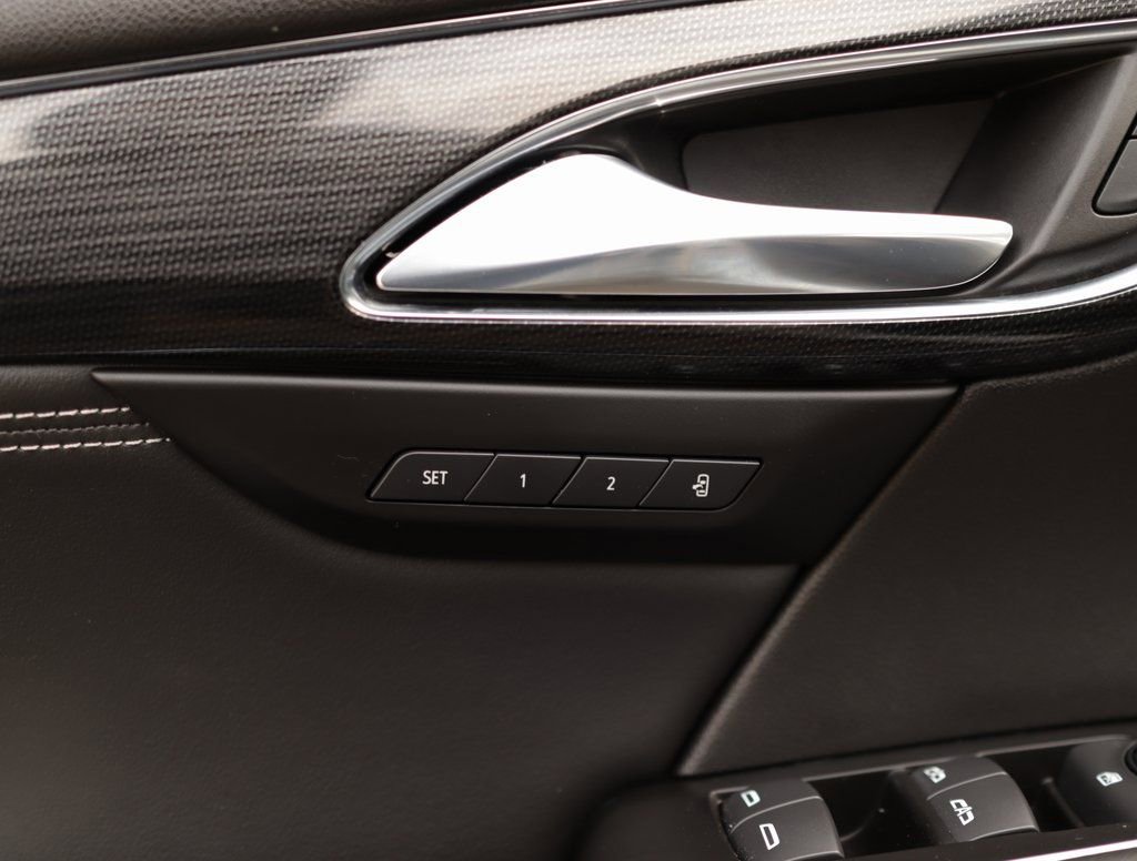 Used 2023 Buick Envision Essence w/ Sport Touring Package image 26