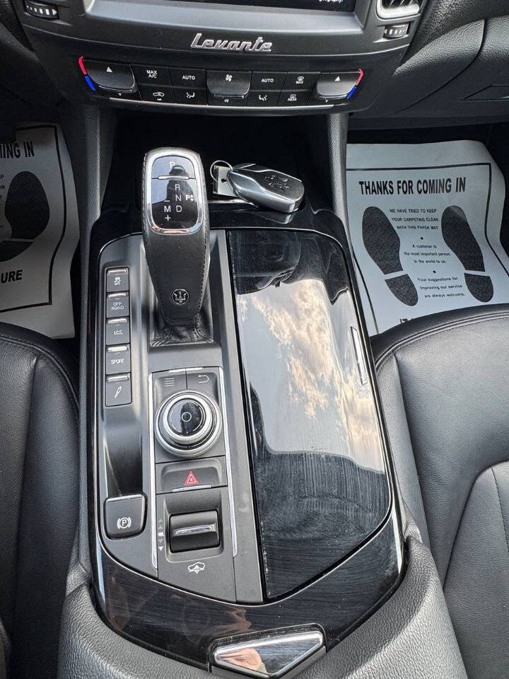 Used 2020 Maserati Levante S AWD/4WD image 10