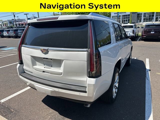 Used 2020 Cadillac Escalade Premium Luxury AWD/4WD image 6
