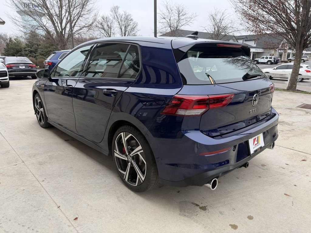 Used 2024 Volkswagen GTI SE w/ SE Leather Seats Package image 7