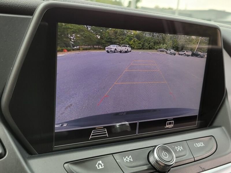 Used 2022 Chevrolet Blazer LT image 25