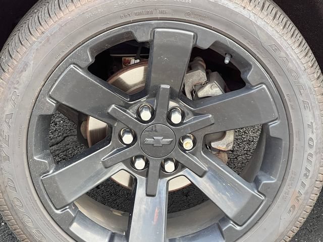 Used 2018 Chevrolet Silverado 1500 LT w/ Rally 2 Edition AWD/4WD image 6