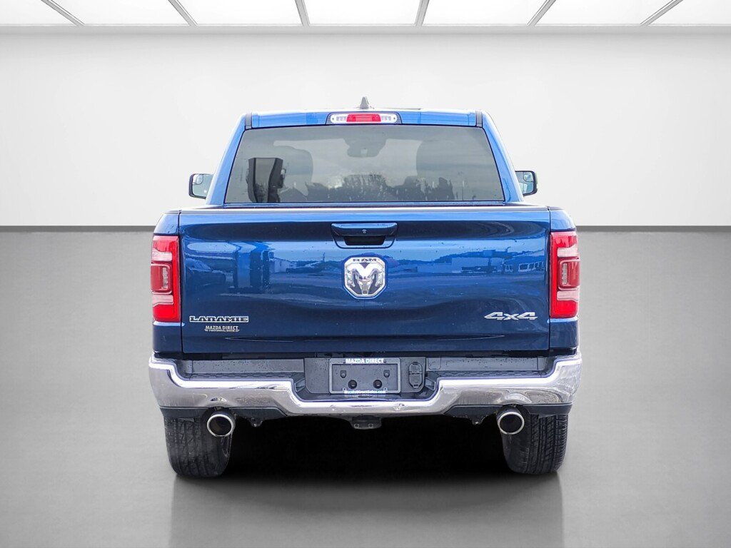 Used 2024 RAM 1500 Laramie AWD/4WD image 4