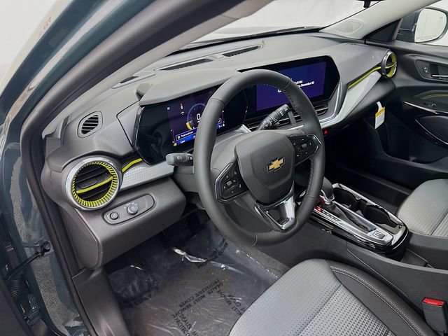 New 2026 Chevrolet Trax LT w/ Driver Confidence Package image 10