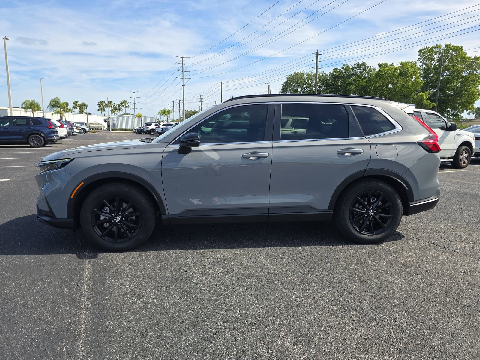 Used 2025 Honda CR-V Sport-L image 6