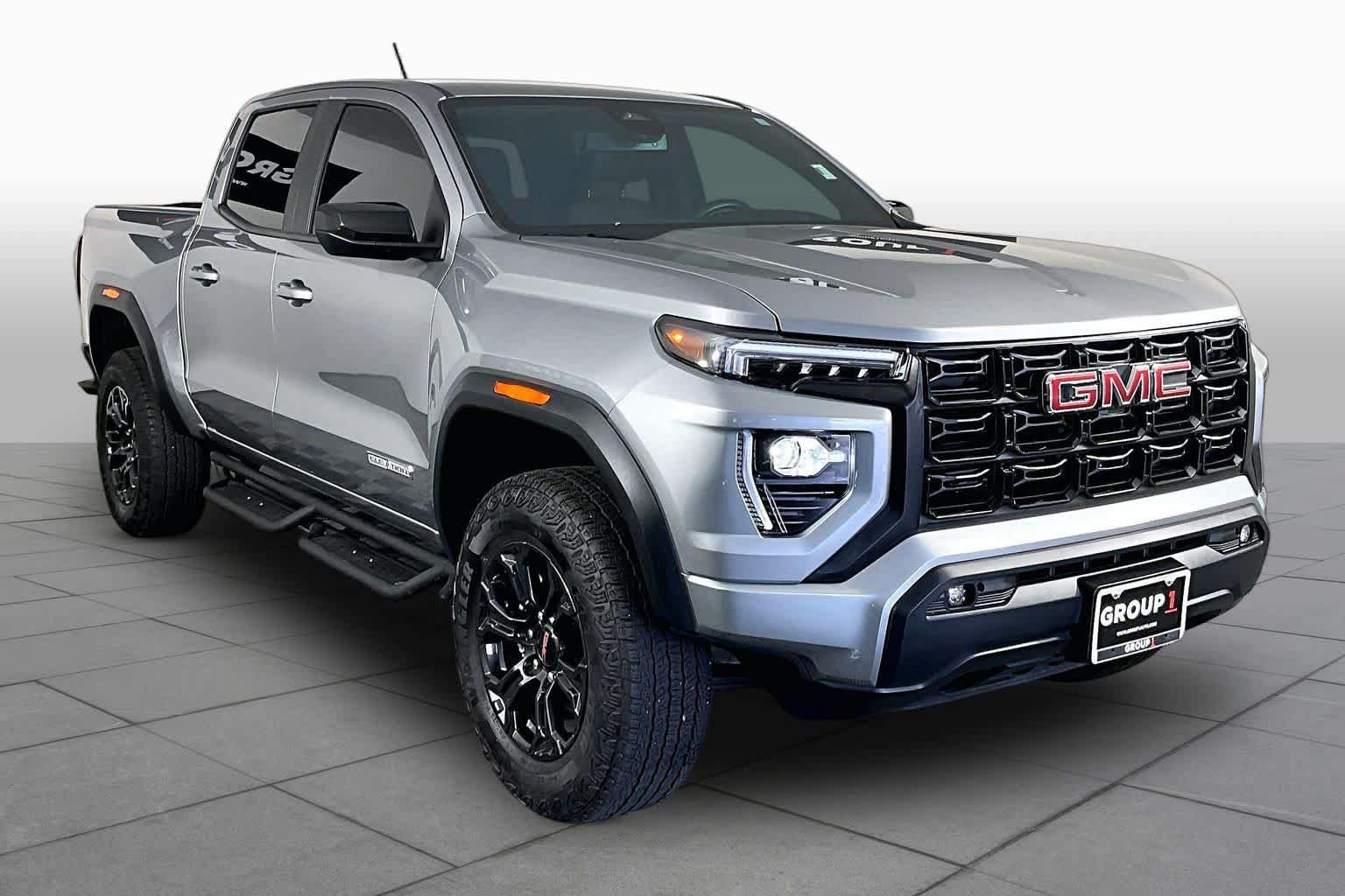 Used 2025 GMC Canyon Elevation w/ Convenience Package RWD image 3