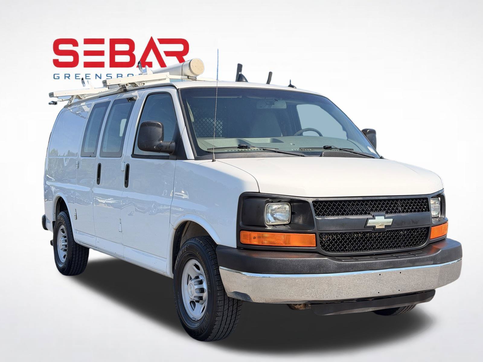 Used 2014 Chevrolet Express 2500 RWD image 6