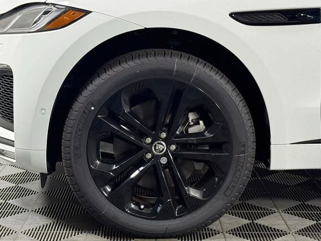 New 2026 Jaguar F-PACE R-Dynamic S AWD/4WD image 11