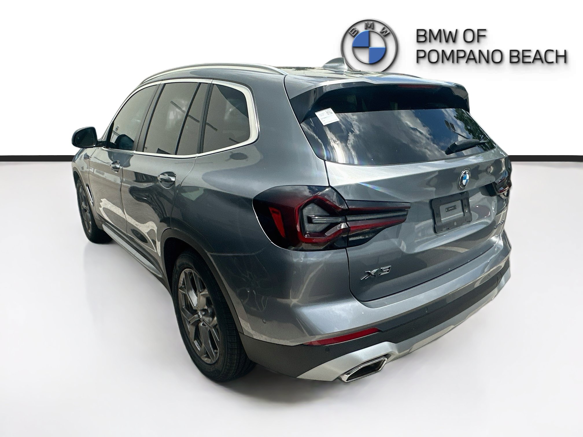 Certified 2024 BMW X3 sDrive30i w/ Convenience Package w/ZPA RWD image 4