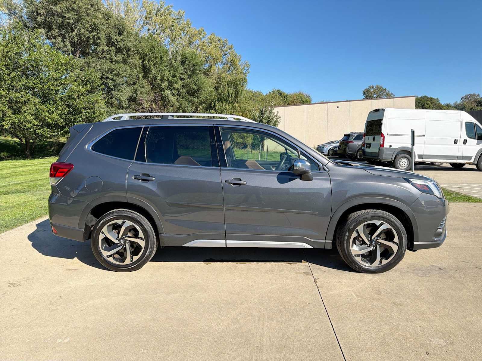 Certified 2023 Subaru Forester Touring AWD/4WD image 7