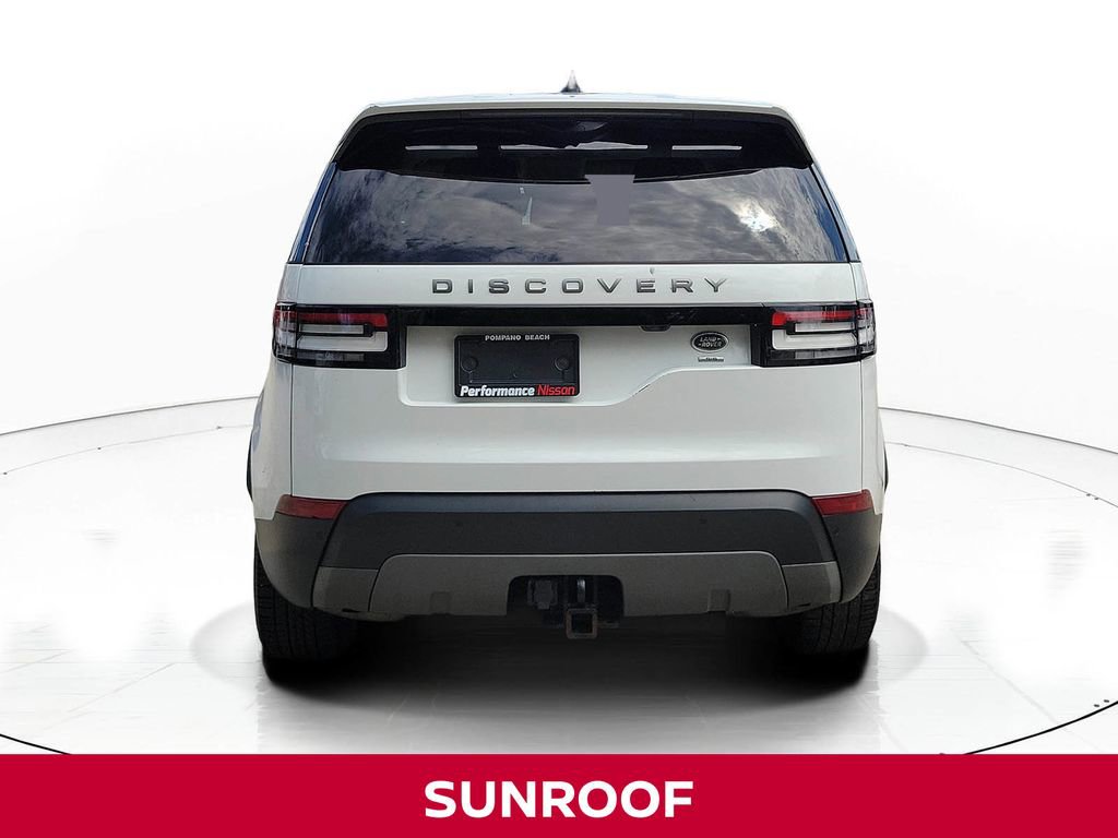 Used 2017 Land Rover Discovery SE AWD/4WD image 5