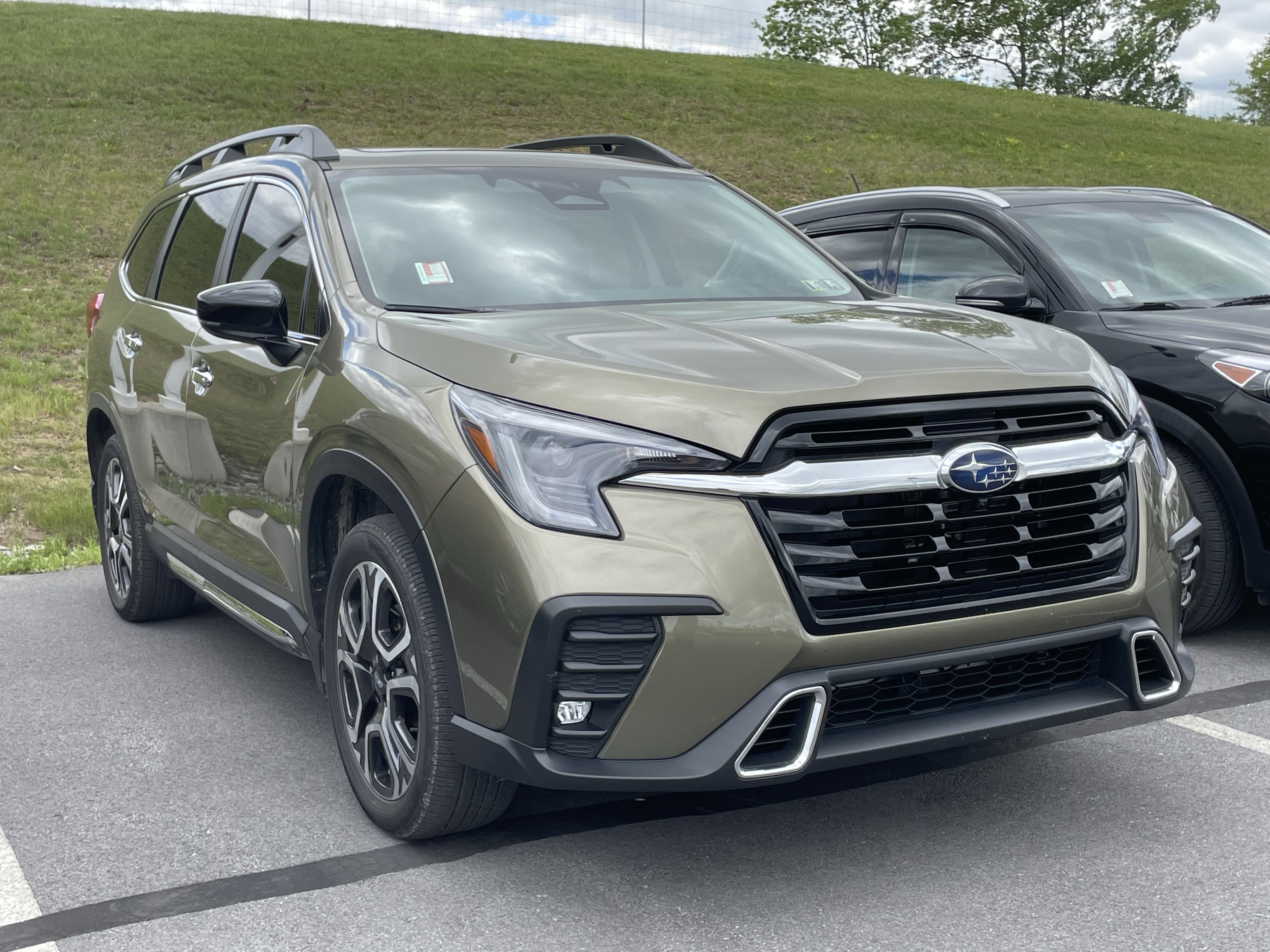 Certified 2024 Subaru Ascent Touring AWD/4WD video 1