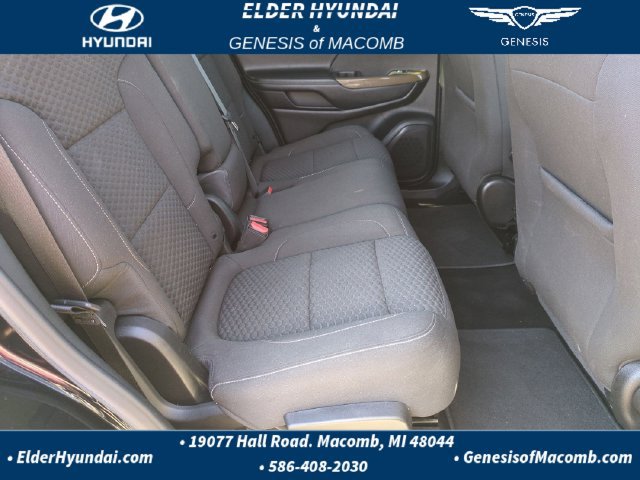 Used 2019 GMC Acadia SLE FWD image 17