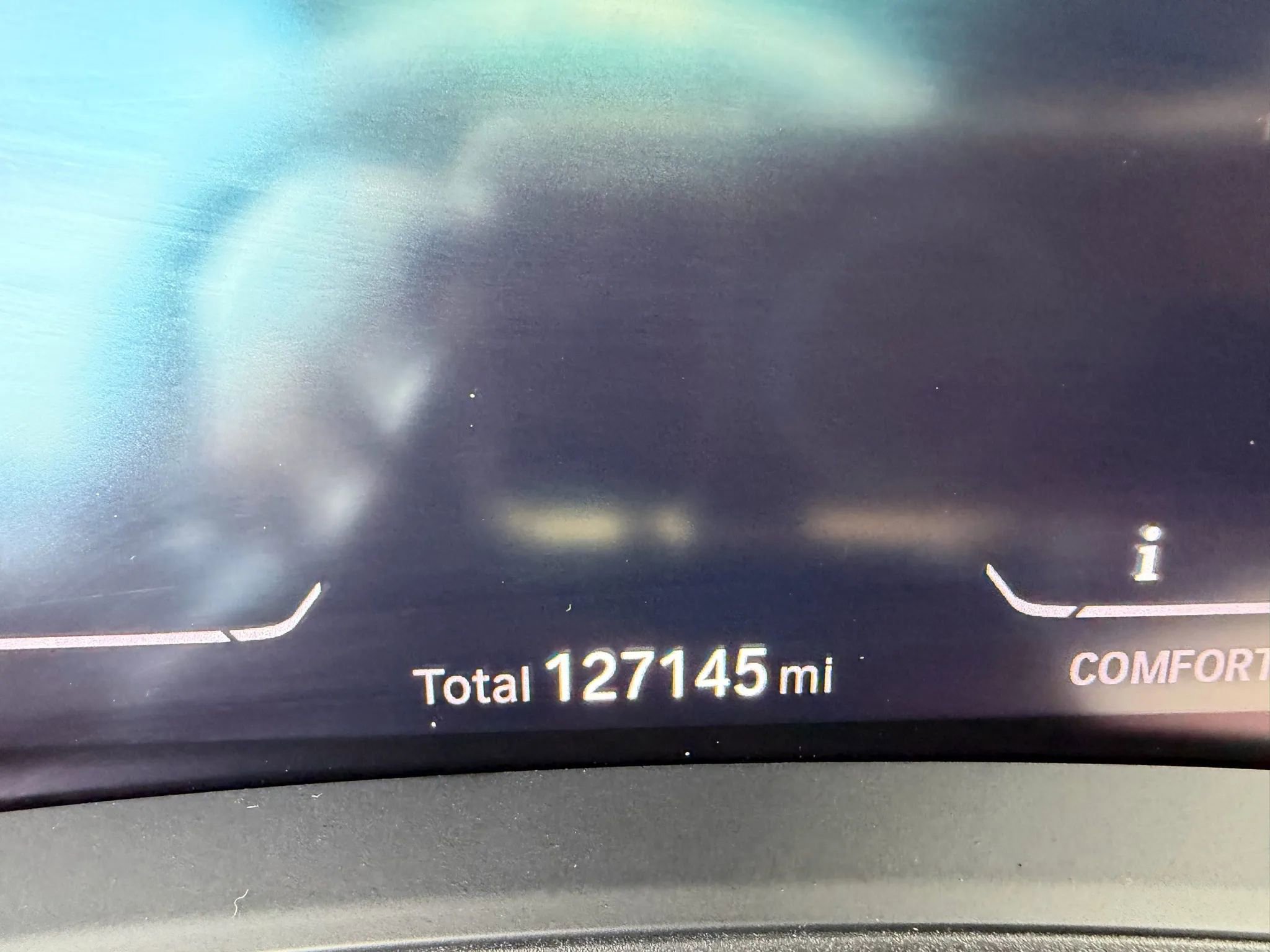 Used 2020 BMW 330i xDrive Sedan w/ Premium Package image 11