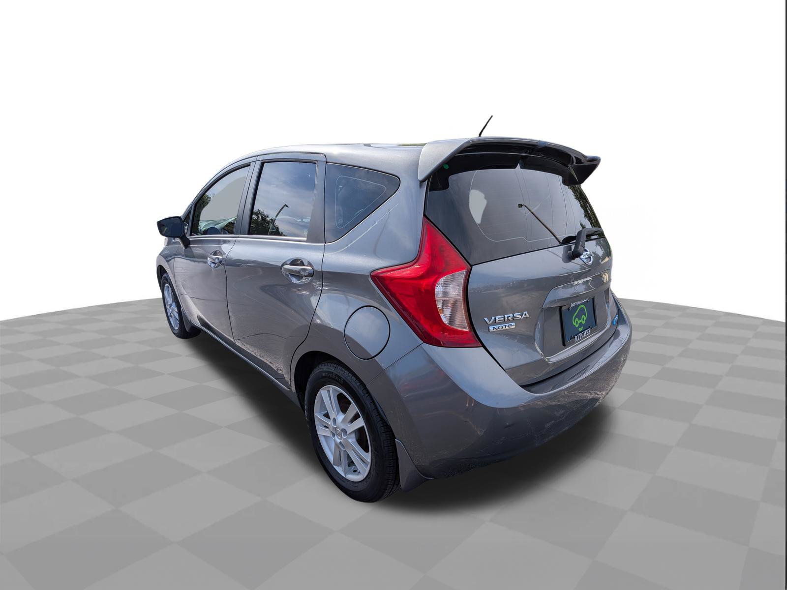 Used 2016 Nissan Versa Note SV w/ Sport Value Package FWD image 6