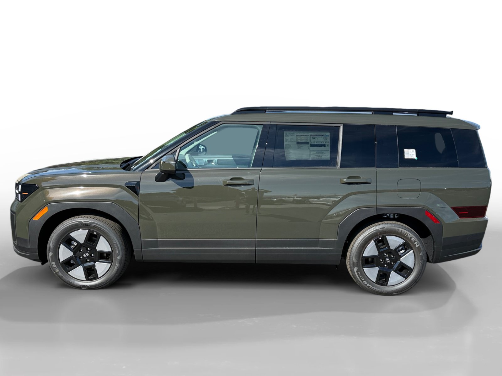 New 2026 Hyundai Santa Fe SEL FWD image 2