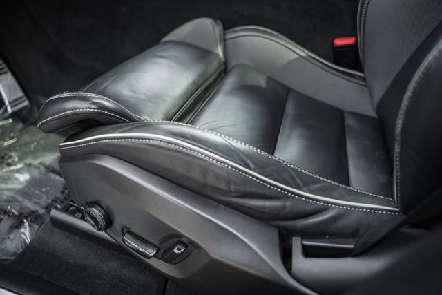 Used 2021 Volvo XC60 T6 R-Design w/ Advanced Package image 34