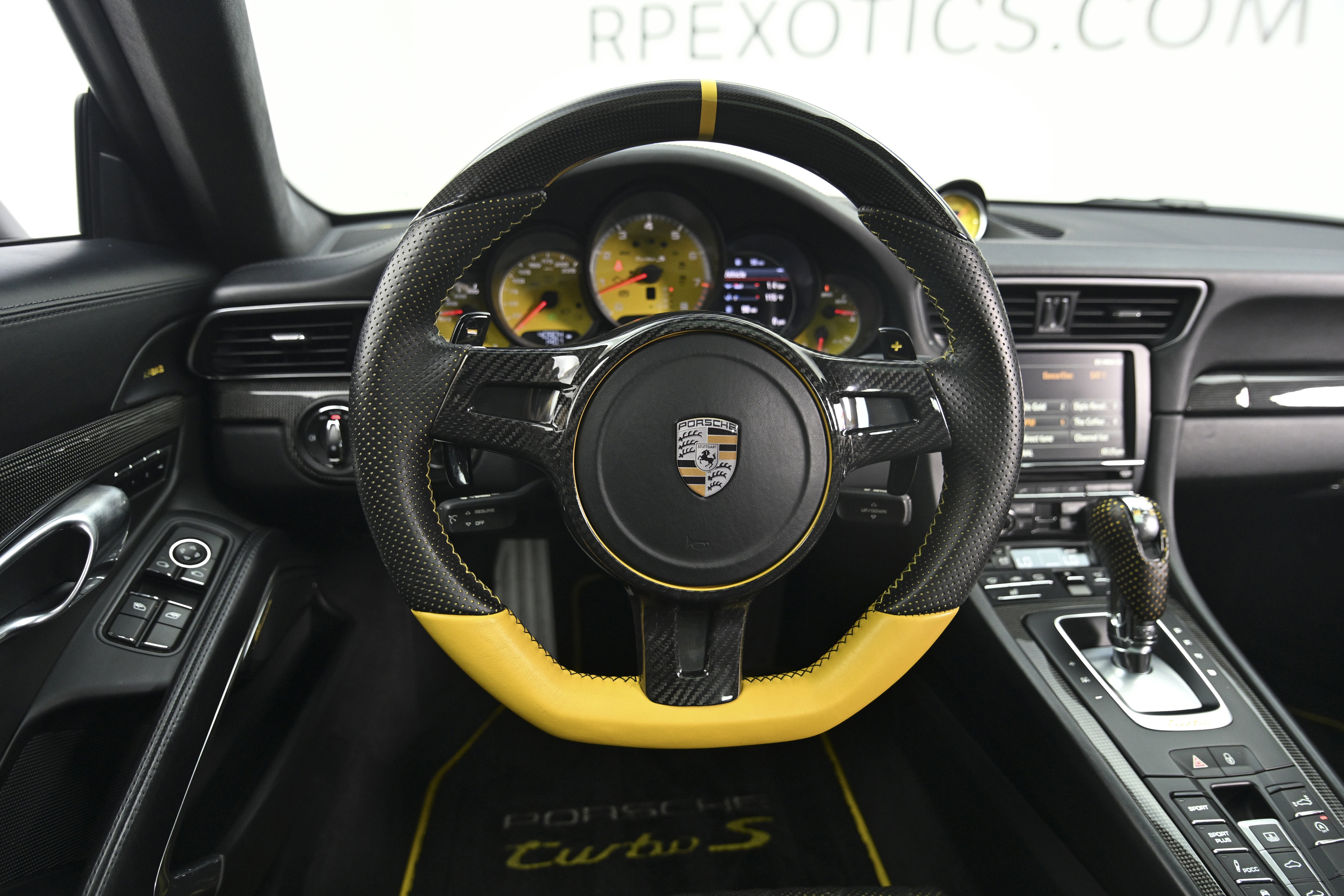 Used 2015 Porsche 911 Turbo S AWD/4WD image 41