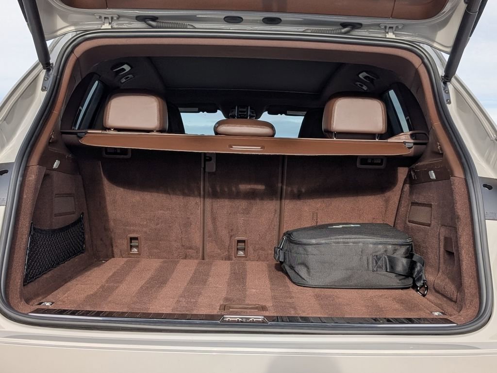 Certified 2022 Porsche Cayenne E-Hybrid image 12