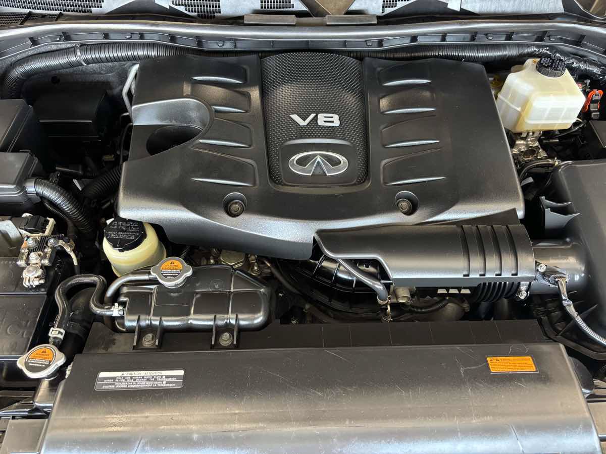 Used 2014 INFINITI QX80 2WD w/ Deluxe Touring Package image 33