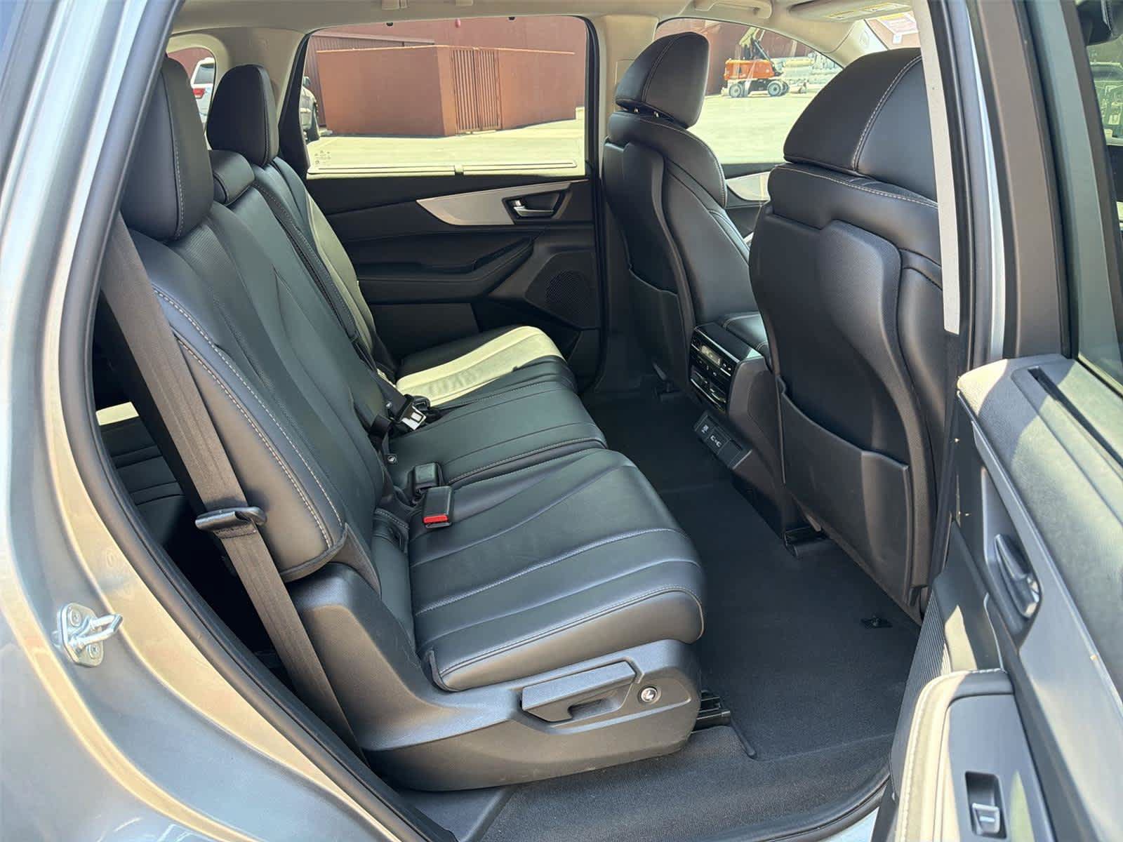 Certified 2023 Acura MDX w/ Technology Package FWD image 14