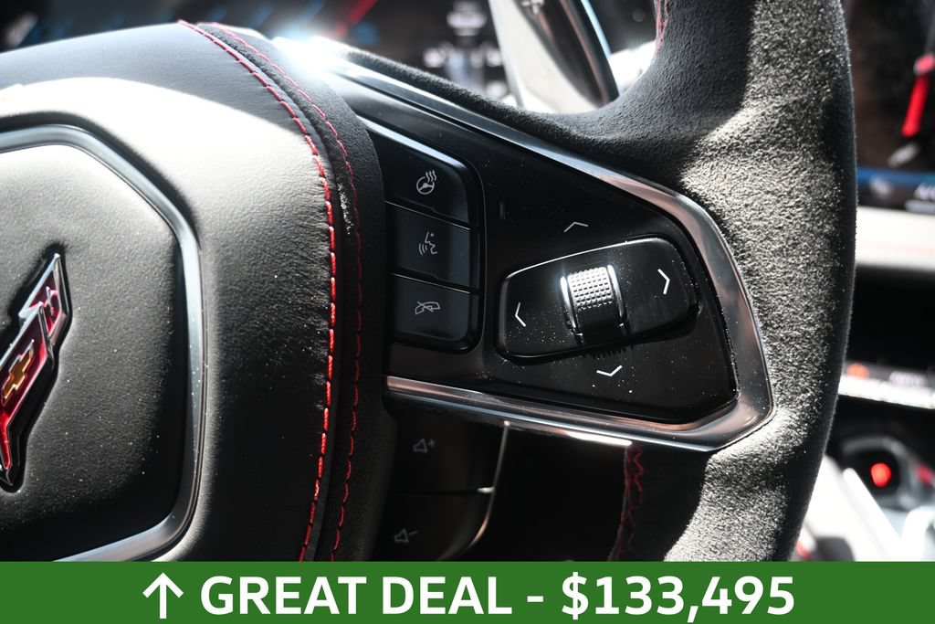 Used 2026 Chevrolet Corvette Z06 w/ Stealth Interior Trim Package RWD image 21