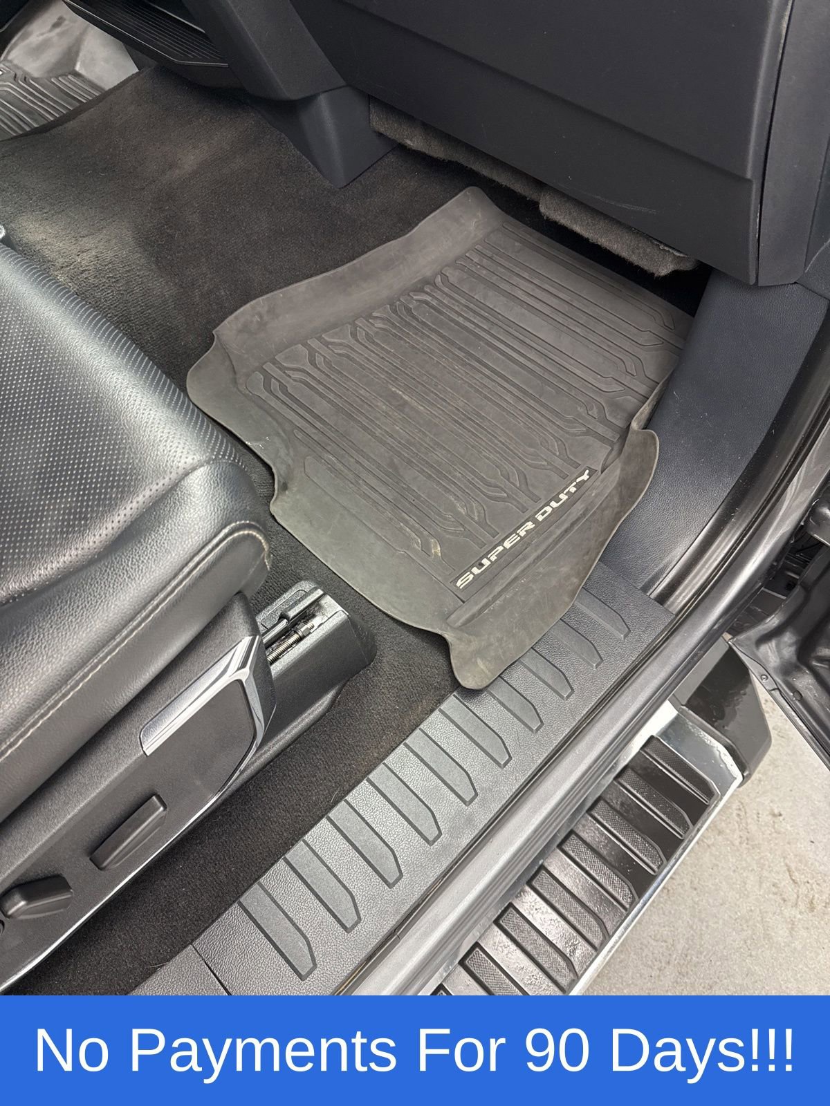 Used 2023 Ford F350 Lariat w/ Chrome Package image 34