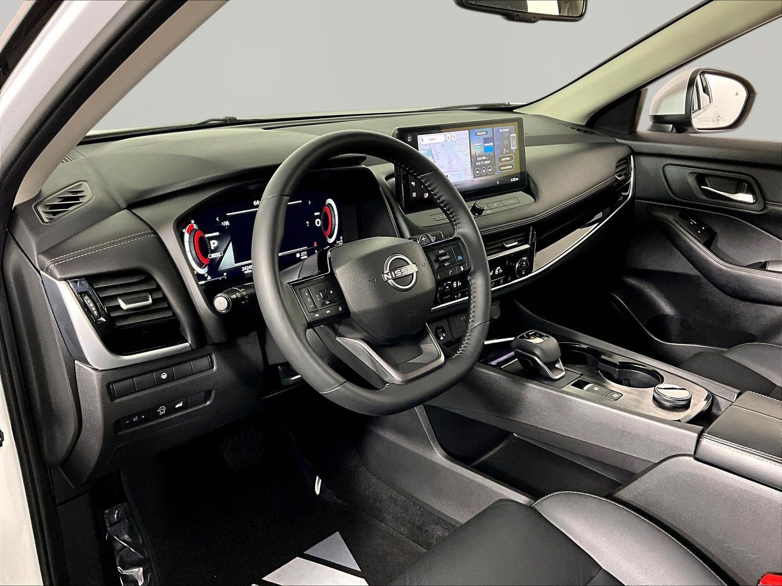 Certified 2025 Nissan Rogue SL AWD/4WD image 17
