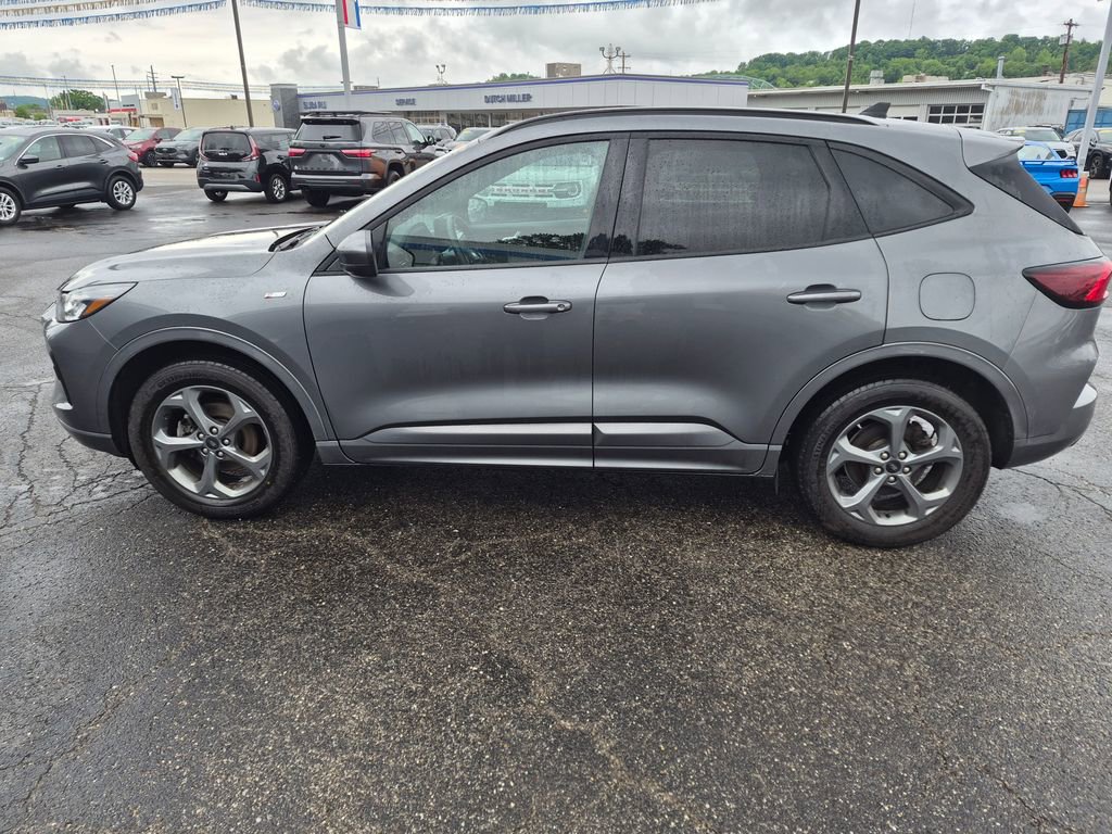 Used 2024 Ford Escape ST-Line Select w/ Tech Pack #1 AWD/4WD image 6