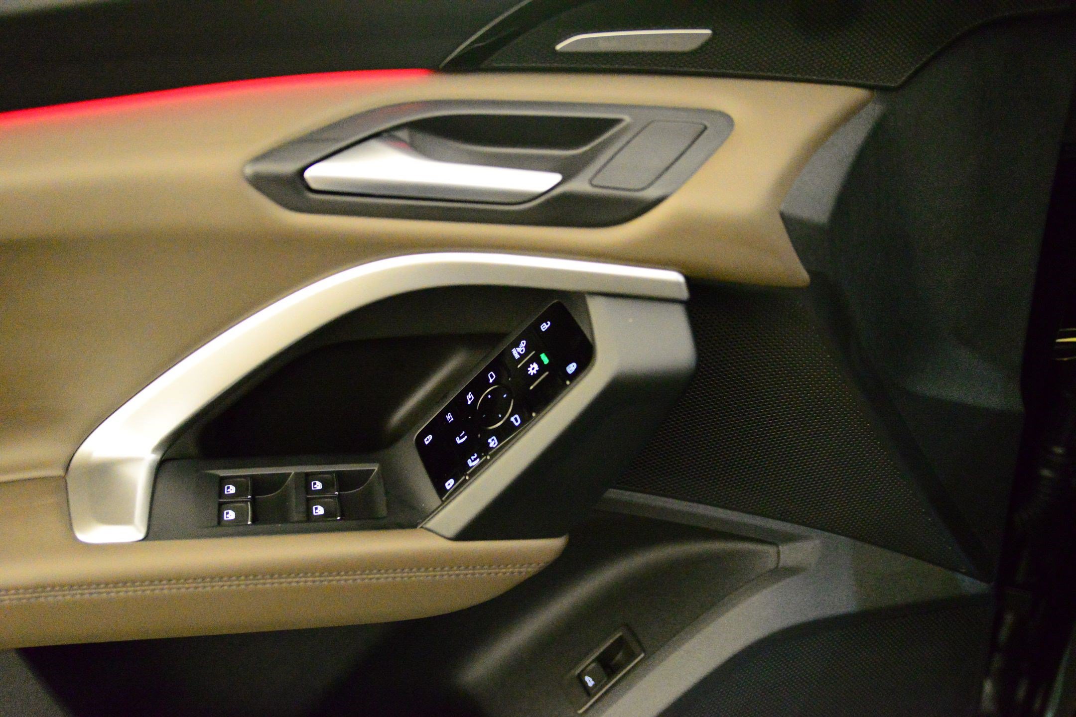 New 2025 Audi Q5 Premium AWD/4WD image 9