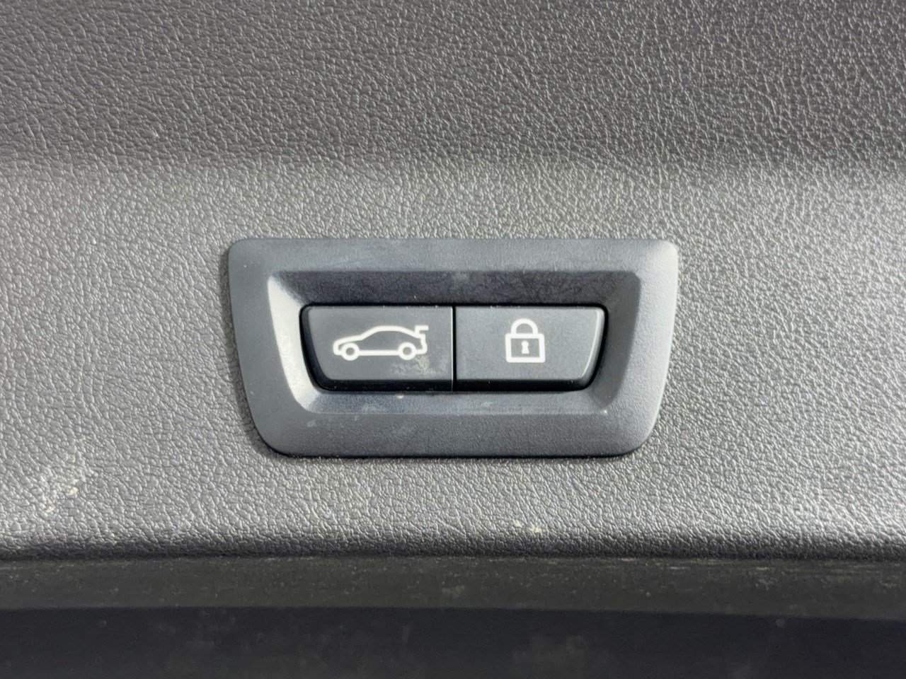 Used 2020 BMW X3 sDrive30i RWD image 28