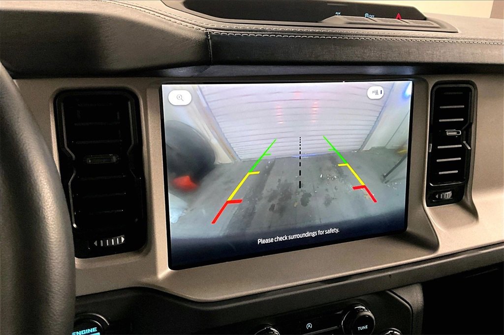 Used 2025 Ford Bronco Outer Banks image 20