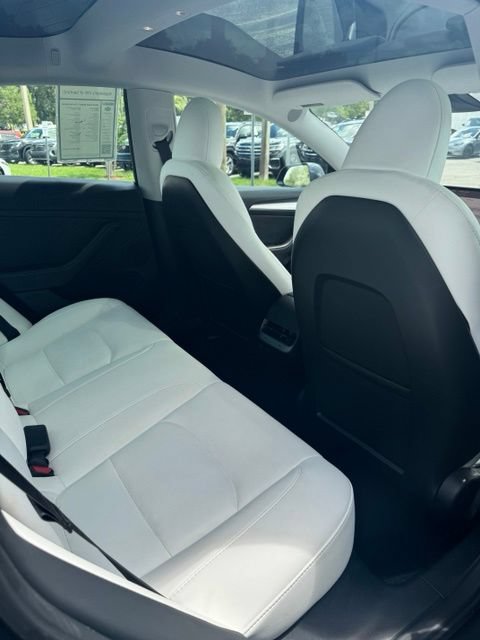 Used 2023 Tesla Model 3 Performance AWD/4WD image 11