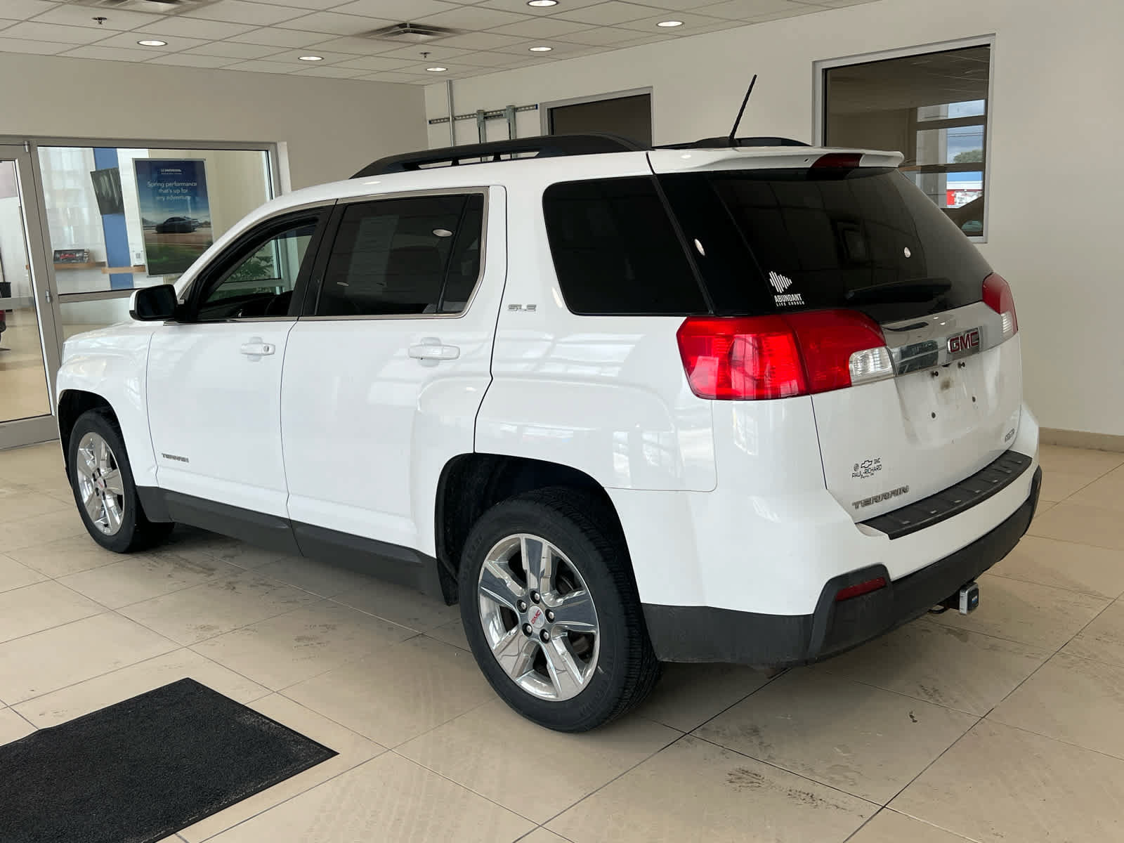 Used 2015 GMC Terrain SLE w/ Convenience Package AWD/4WD image 7