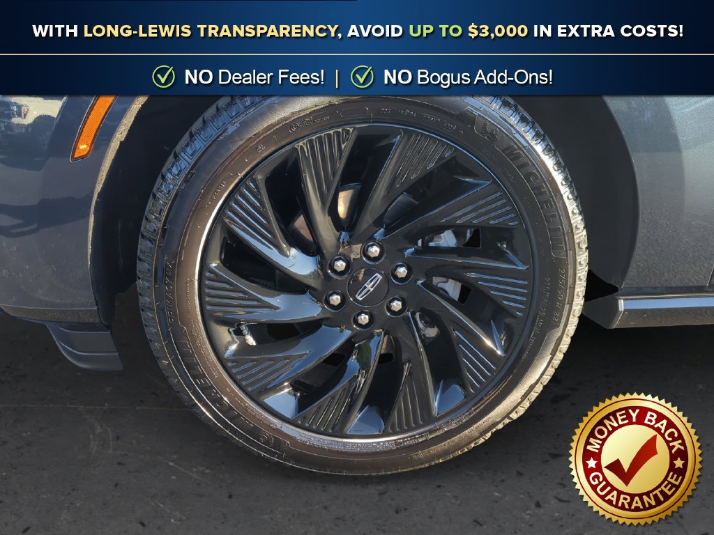 Certified 2026 Lincoln Navigator L Reserve w/ Jet Appearance Package AWD/4WD image 13