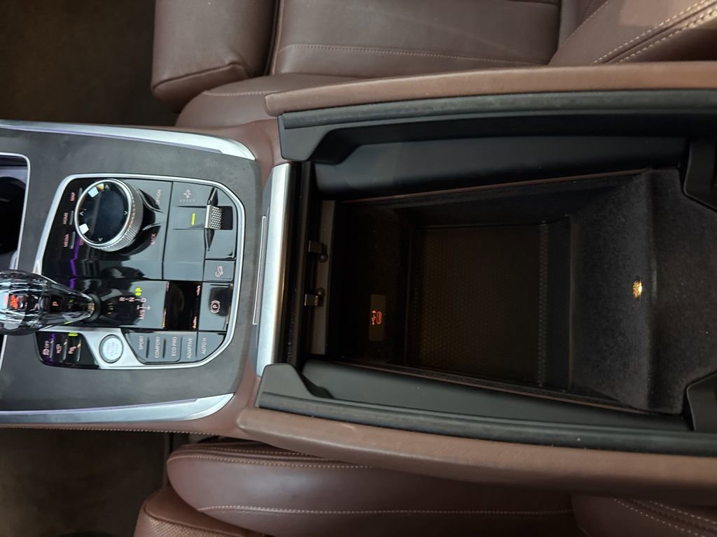 Used 2022 BMW X7 xDrive40i w/ Executive Package image 30