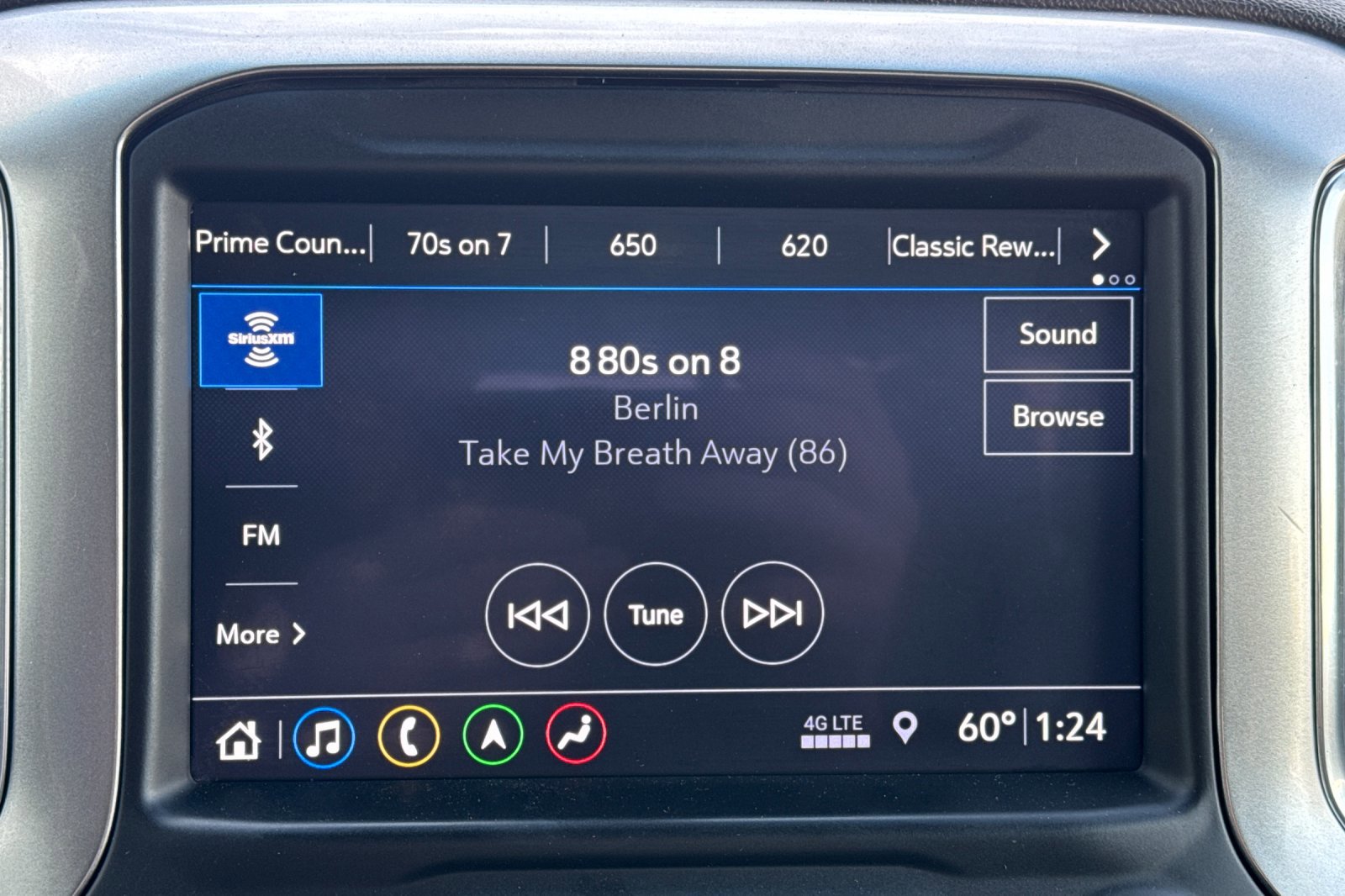 Used 2019 Chevrolet Silverado 1500 LTZ w/ LTZ Convenience Package image 17