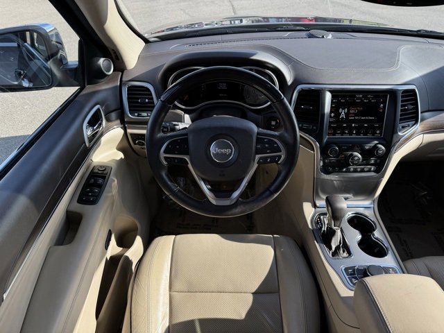 Used 2018 Jeep Grand Cherokee Overland image 5