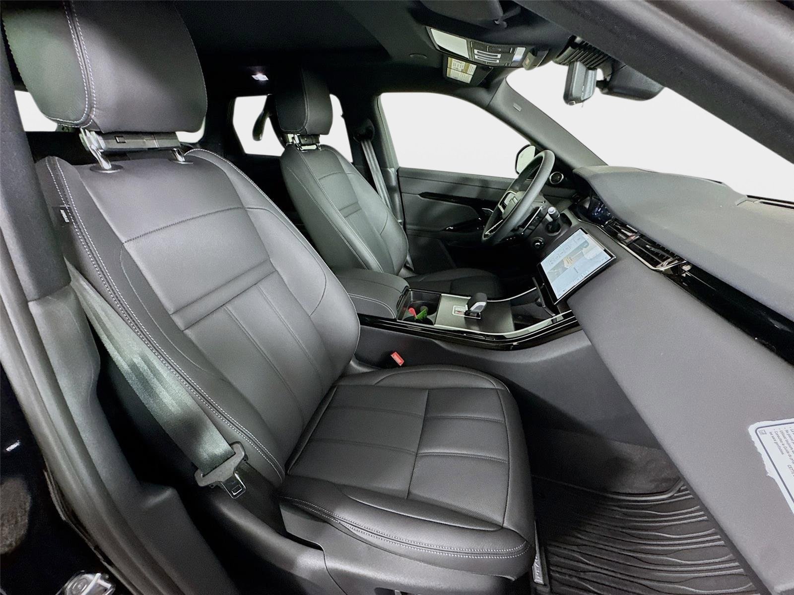 New 2026 Land Rover Range Rover Evoque Hoxton AWD/4WD image 30