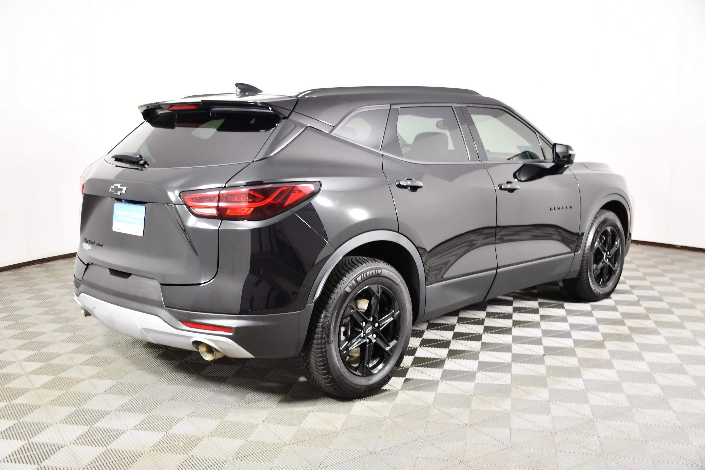 Used 2023 Chevrolet Blazer LT w/ Midnight/Sport Edition AWD/4WD image 6