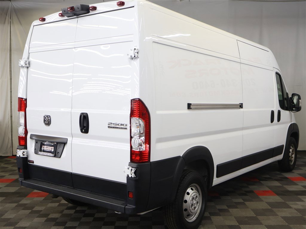 Used 2023 RAM ProMaster 2500 image 6