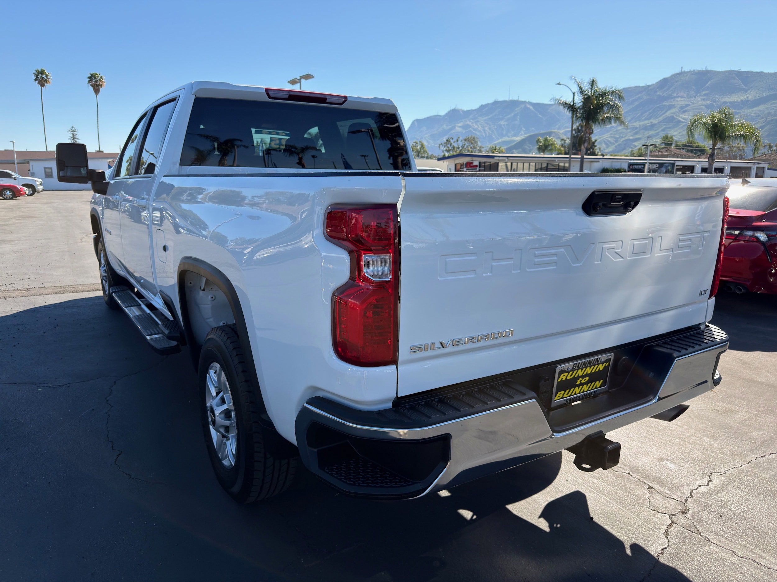 Used 2025 Chevrolet Silverado 2500 LT w/ Convenience Package AWD/4WD image 6