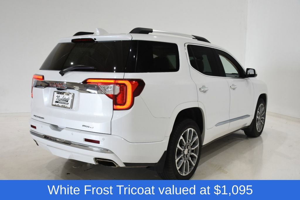 Used 2023 GMC Acadia Denali w/ Denali Ultimate Package AWD/4WD image 4
