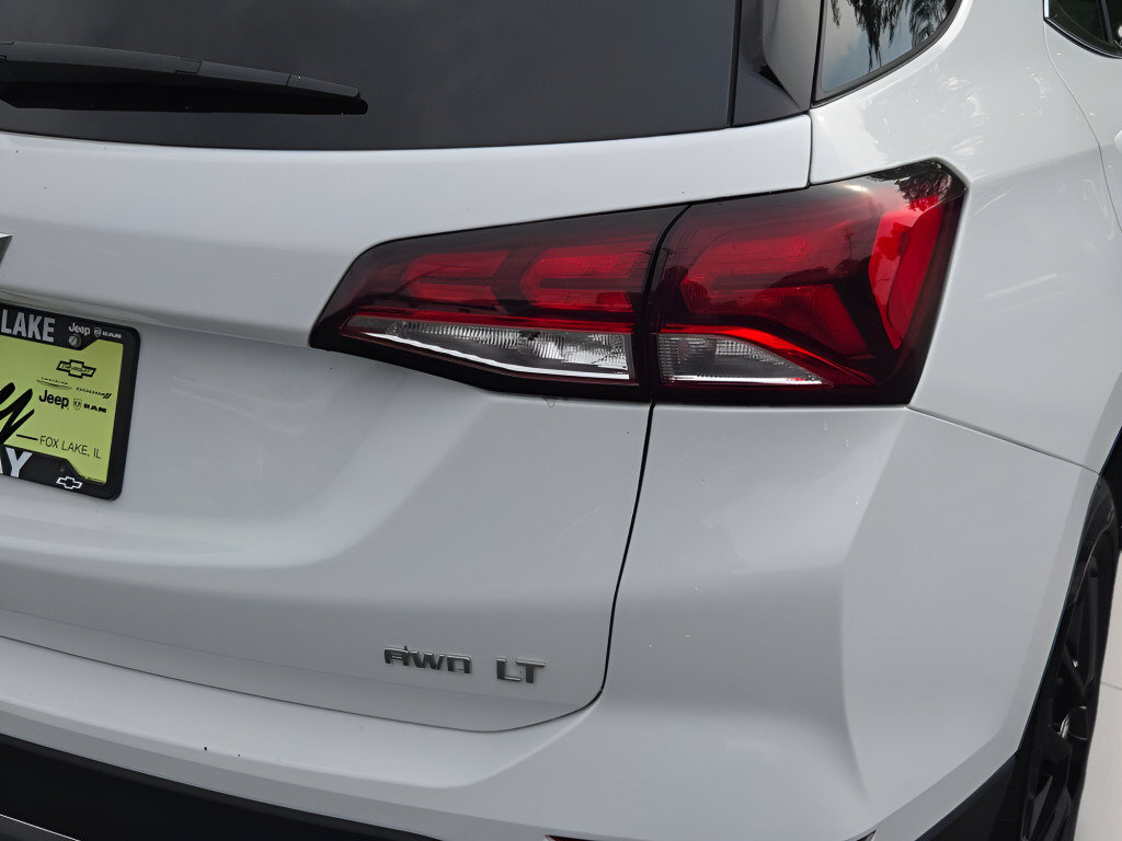 Certified 2023 Chevrolet Equinox LT AWD/4WD image 14