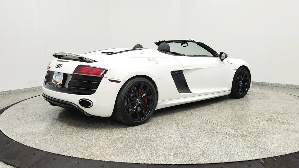 Used 2012 Audi R8 V10 AWD/4WD image 5