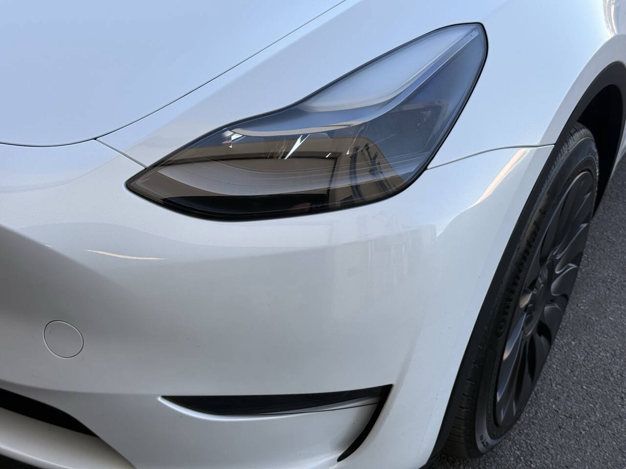 Used 2024 Tesla Model Y Long Range AWD/4WD image 24