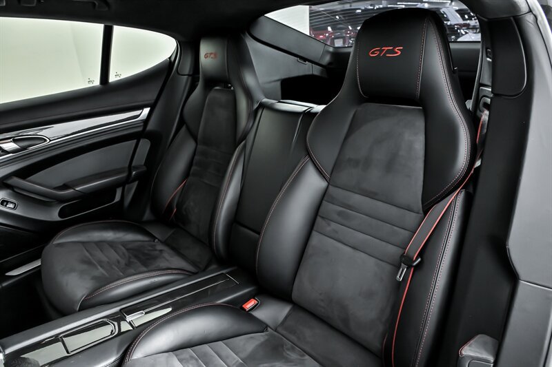 Used 2015 Porsche Panamera GTS AWD/4WD image 20