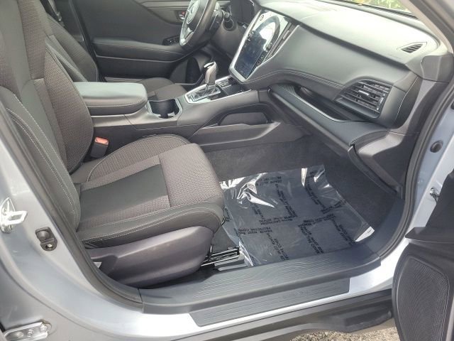 Used 2023 Subaru Outback Premium AWD/4WD image 11