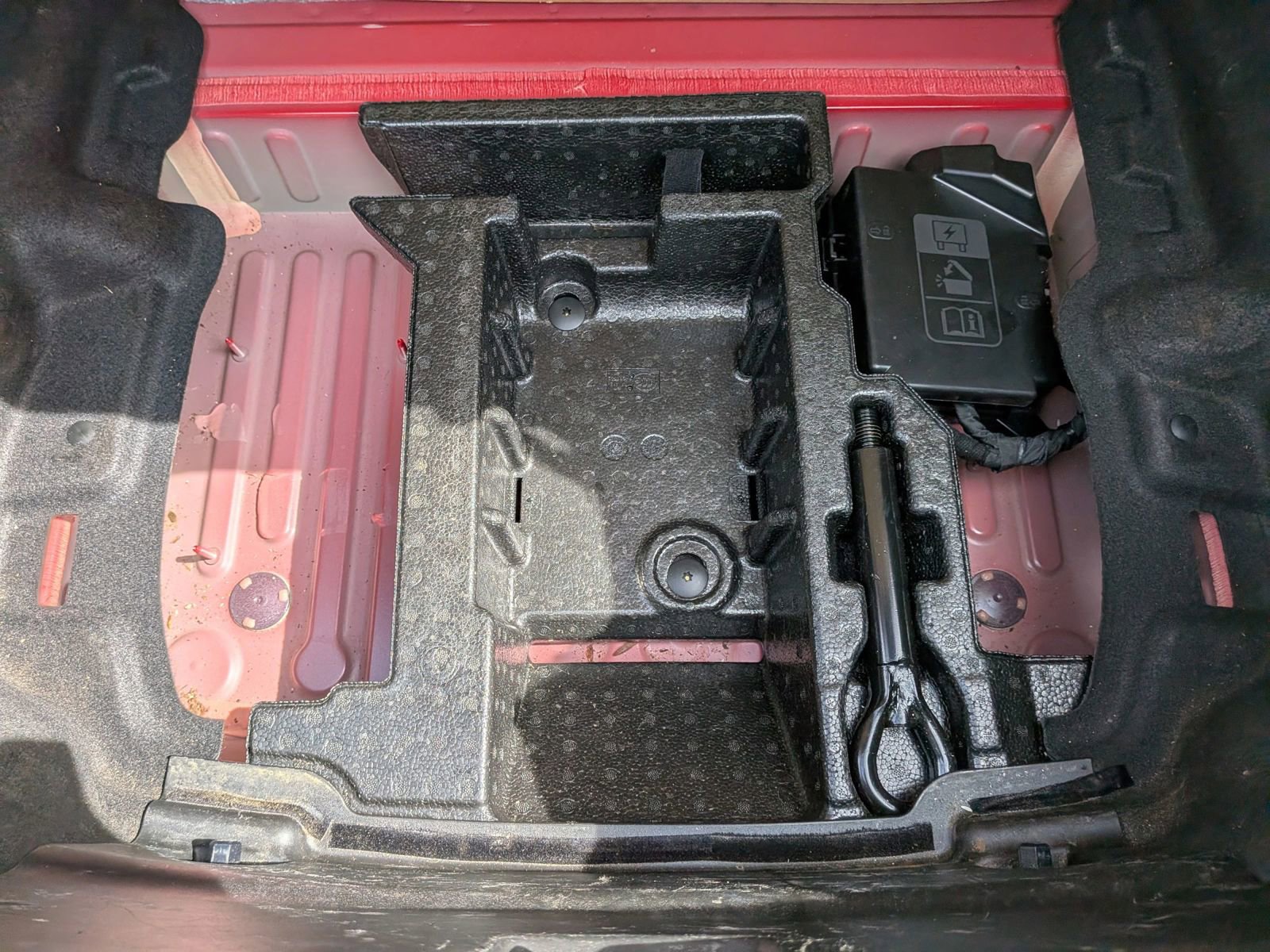 Used 2019 Chevrolet Camaro LS image 24